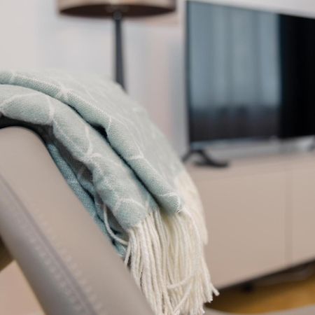Zurich Furnished Homes Bagian luar foto