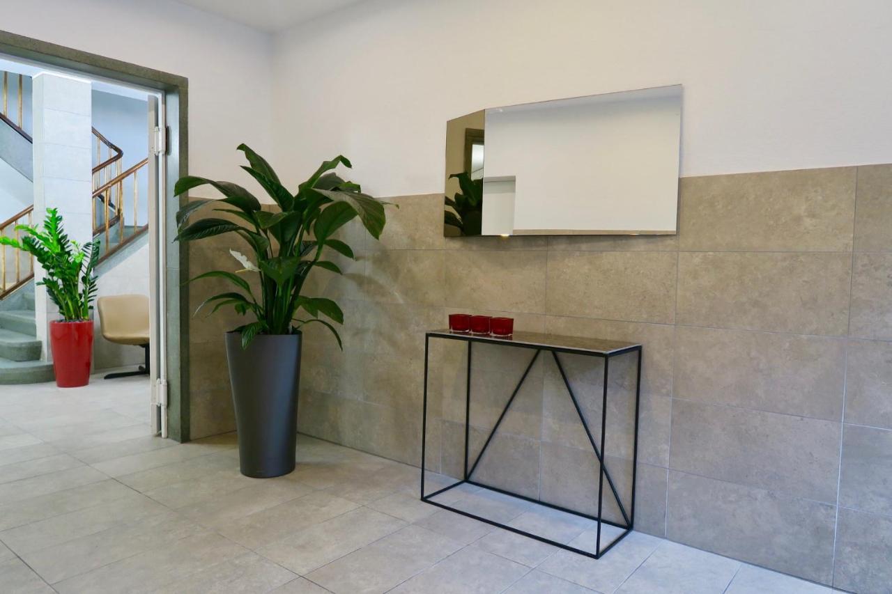 Zurich Furnished Homes Bagian luar foto