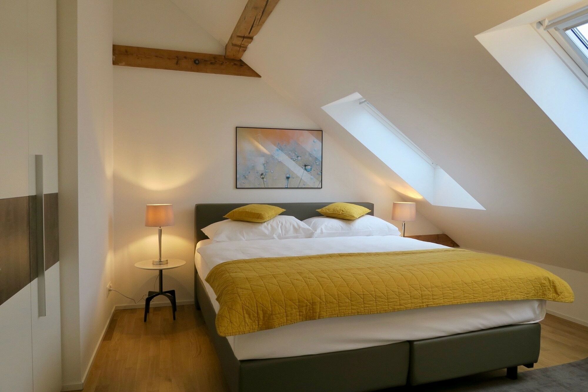 Zurich Furnished Homes Bagian luar foto